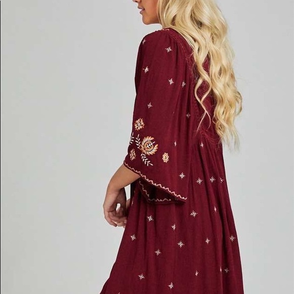 Altar'd State Dresses & Skirts - This is an Altard State knee-high Dress that is very cute.